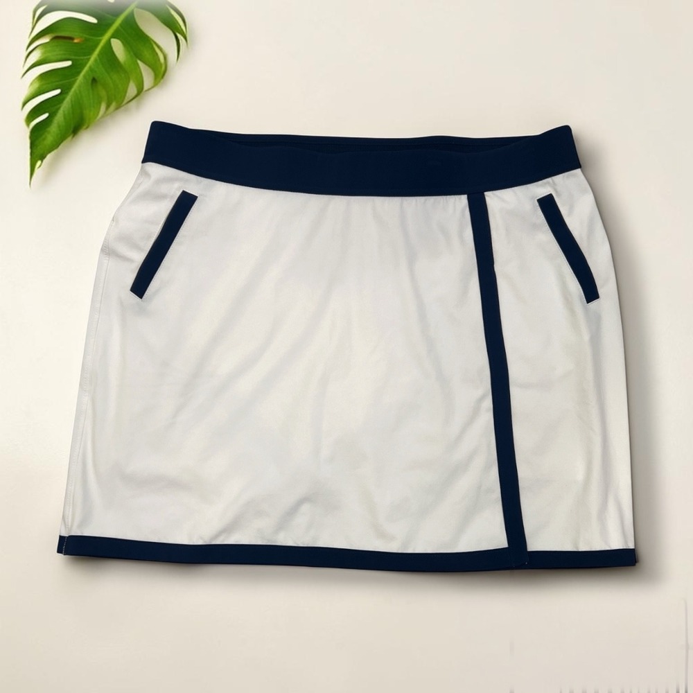 Belyn Key Tennis Golf Skort XL Navy Trim Country Club Coastal Preppy Athleisure